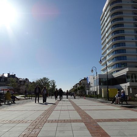 Apartamento Ul Monte Cassino 16/11 Świnoujście Exterior foto